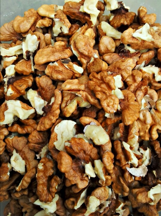 Miez de nuca sferturi 2*5kg TB
